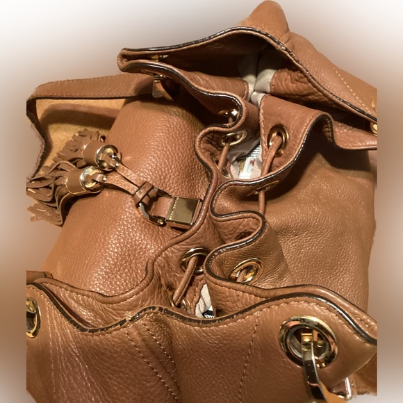 Michael Kors Pebbled Leather Drawstring Tassel Camden Hobo Shoulder Handbag - Picture 6 of 16